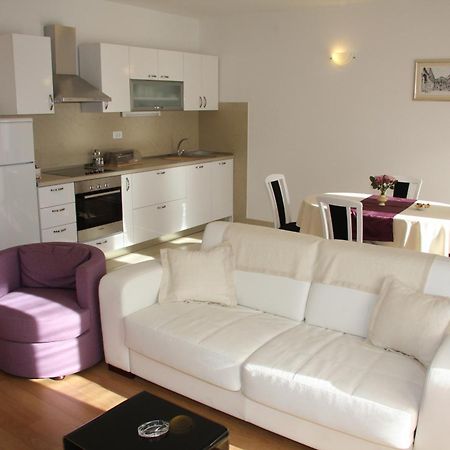 Apartments Zuvela Split Kültér fotó